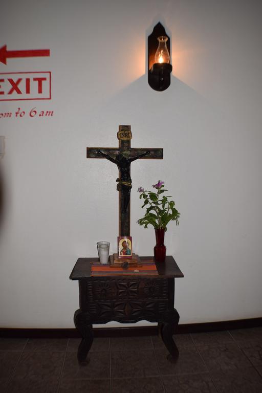 Martha'S Guesthouse San Ignacio Ngoại thất bức ảnh