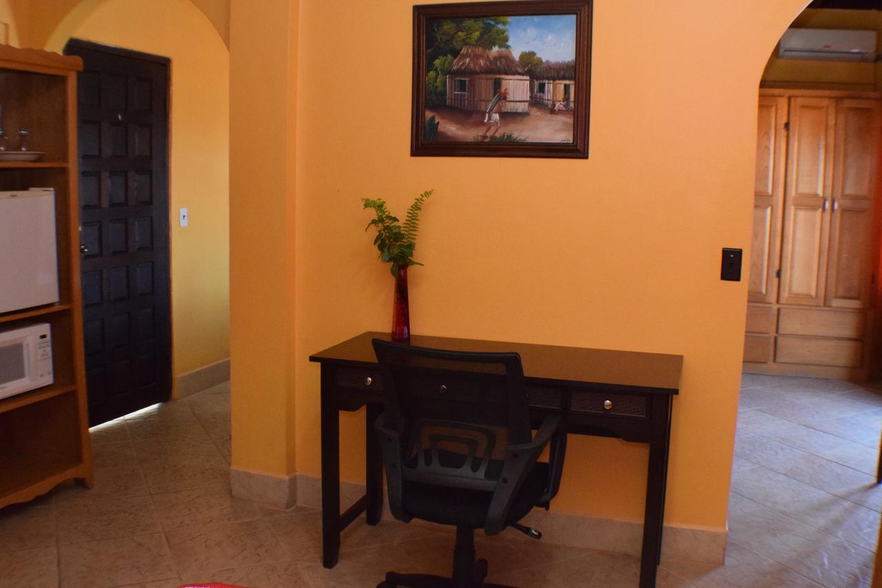 Martha'S Guesthouse San Ignacio Phòng bức ảnh